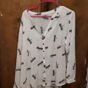 White Long sleeve shirt